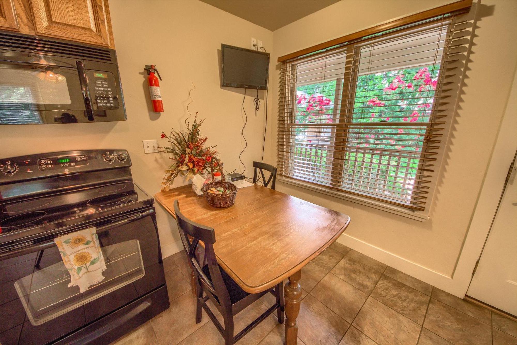 Annettes Cottage A Fredericksburg Extérieur photo
